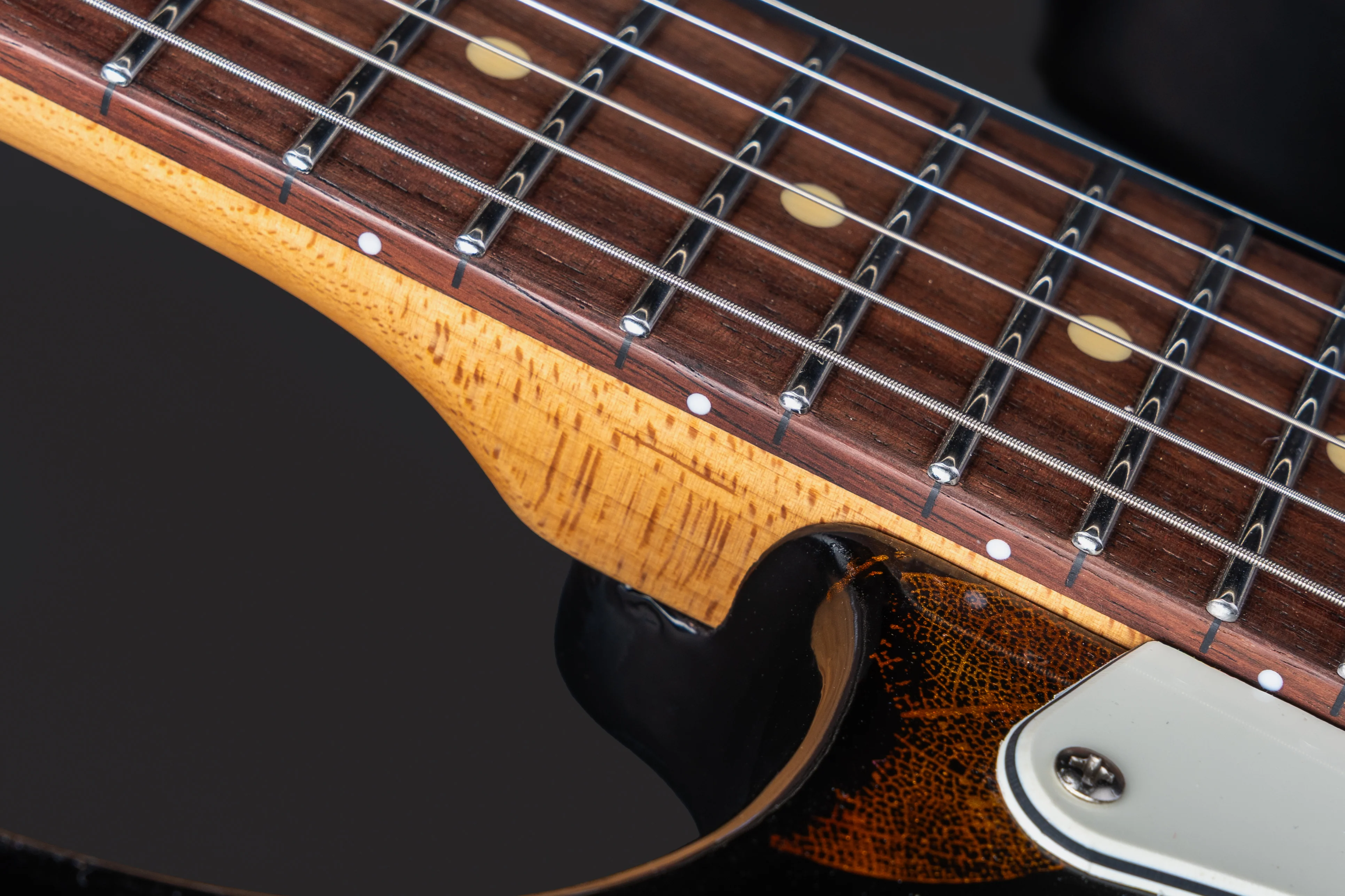 Eart Guitars Handmade Lacquer Art-Collector's Edition 3707T5110182 - Image 5
