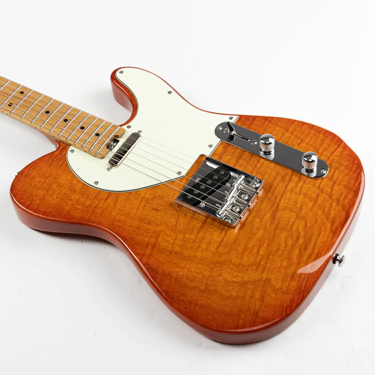 Eart Guitars, NK-C1(N), Single Coil Pickups, Roasted Bookmatch Mahogany+Flame Maple Body, Orange - Image 6