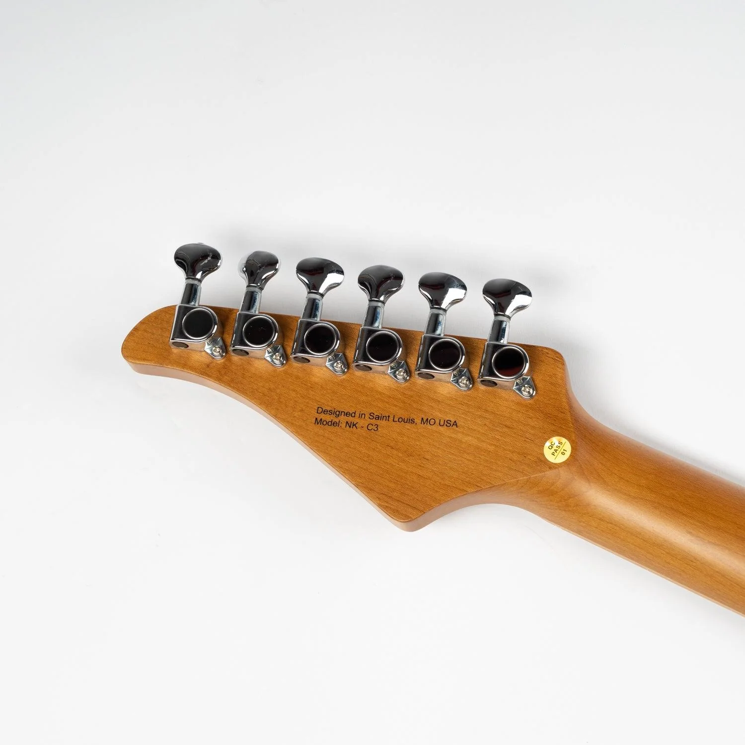 Eart Guitars, NK-C3N, 2-Point Synchronized Tremolo bRIDGE Electric Guitar, Red - Image 4