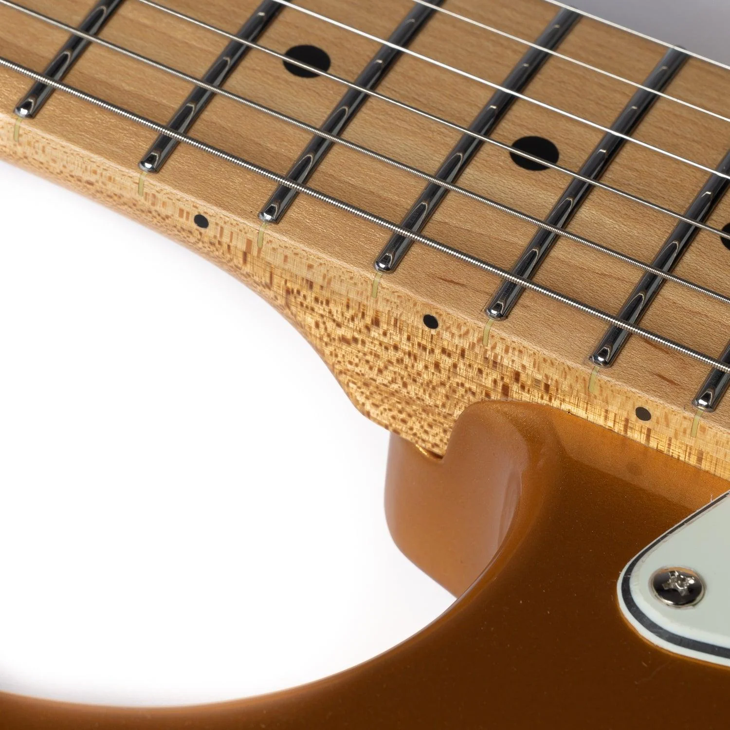 Eart Guitars, NK-VS60, 2-Point Synchronized Tremolo Bridge Alnico V Pickups Classic Electric Guitars, Gold - Image 5